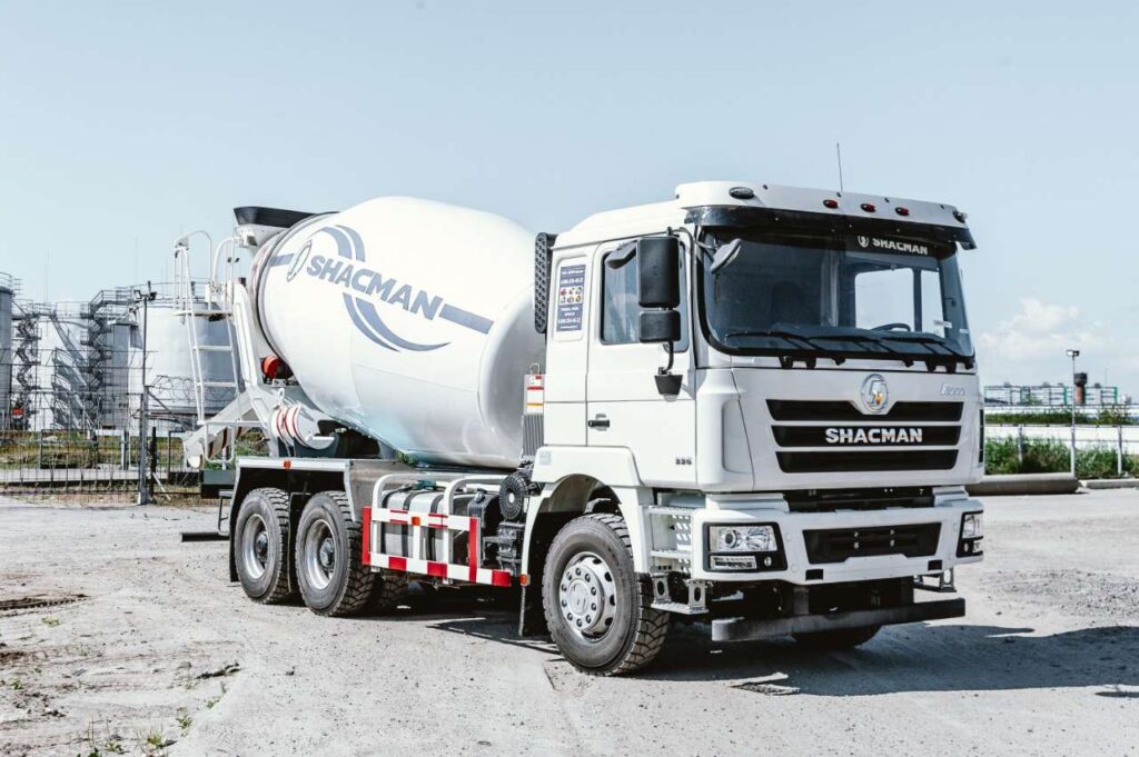 МИКСЕР F3000 6×4 SX5256GJBDR384
