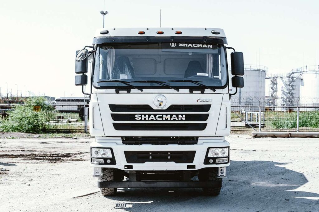 МИКСЕР F3000 6×4 SX5256GJBDR384