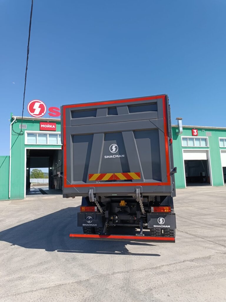 САМОСВАЛ Х3000 6×4 SX32586V384